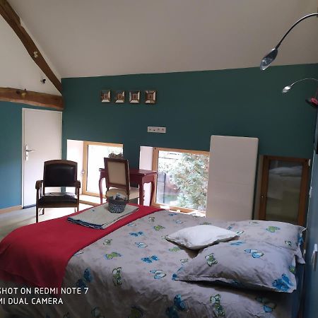 Le Nid D'Hirondelles Bed & Breakfast Perthes-en-Gatinais Exterior photo